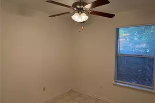 5500 David Strickland Rd, Fort Worth, TX 76119 - Photo 7