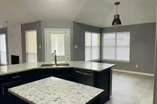 4513 Normandy Way, Grand Prairie, TX 75052 - Photo 17