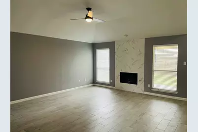 4513 Normandy Way, Grand Prairie, TX 75052 - Photo 7