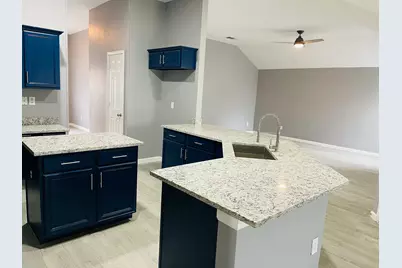 4513 Normandy Way, Grand Prairie, TX 75052 - Photo 9