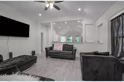 2114 Volga Avenue, Dallas, TX 75216 - Photo 7