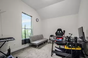2114 Volga Ave, Dallas, TX 75216 - Photo 21