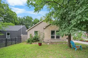 2114 Volga Ave, Dallas, TX 75216 - Photo 3
