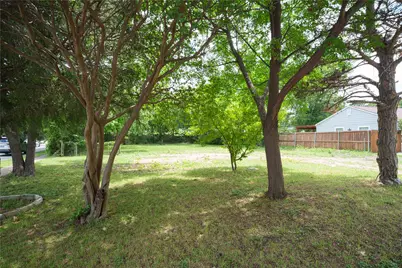 3654 Fontana Drive, Dallas, TX 75220 - Photo 3