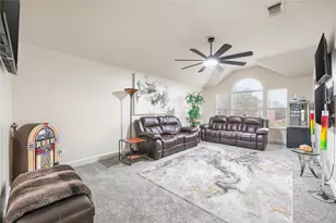 716 Mulberry Ln, DeSoto, TX 75115 - Photo 19