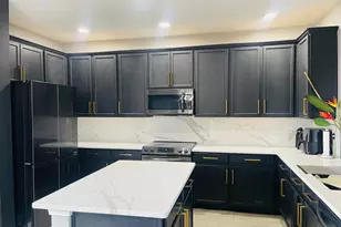 516 Angela Ln, Euless, TX 76039 - Photo 13