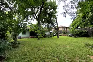 3012 Bisbee Dr, Dallas, TX 75227 - Photo 11