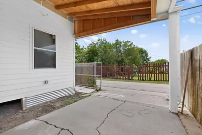 1305-A NW 14th Street, Grand Prairie, TX 75050 - Photo 5
