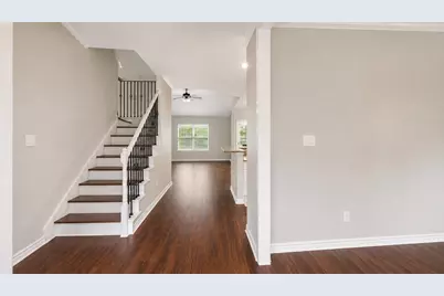 5667 Mountain Hollow Drive, Dallas, TX 75249 - Photo 3