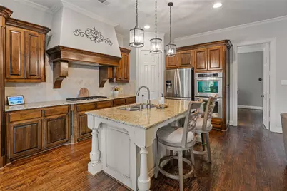 8105 Blue Hole Court, McKinney, TX 75070 - Photo 17