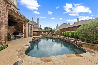 8105 Blue Hole Court, McKinney, TX 75070 - Photo 5
