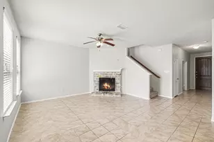 701 Whitemarsh Dr, Aubrey, TX 76227 - Photo 7