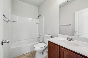 701 Whitemarsh Dr, Aubrey, TX 76227 - Photo 17