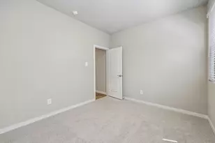 2721 Kobuk Dr, Corinth, TX 76210 - Photo 17