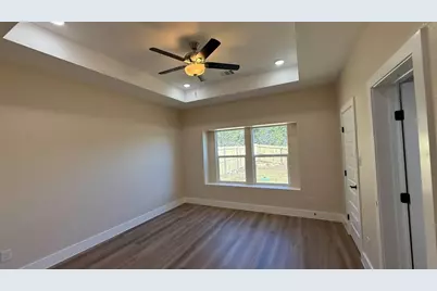2615 Creekview Drive, Granbury, TX 76048 - Photo 7