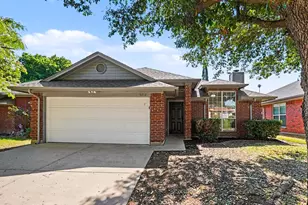 5612 Cancun Dr, North Richland Hills, TX 76180 - Photo 1