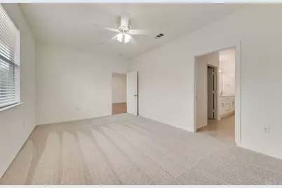 233 Heritage Hill Drive, Lewisville, TX 75067 - Photo 21