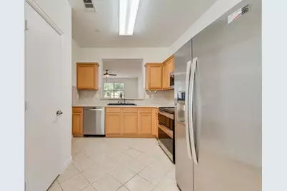 233 Heritage Hill Drive, Lewisville, TX 75067 - Photo 11