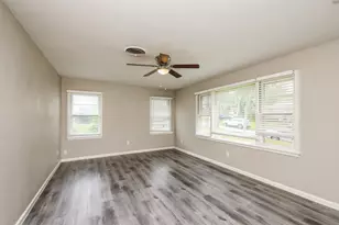 2346 Rexlawn Dr, Dallas, TX 75227 - Photo 3