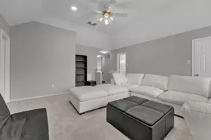 204 Springpark Dr, Arlington, TX 76014 - Photo 17