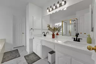204 Springpark Dr, Arlington, TX 76014 - Photo 21