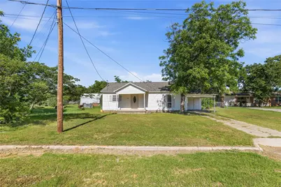 309 S 6th Street, Bangs, TX 76823 - Photo 17