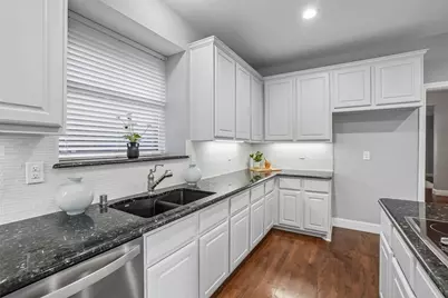 9212 Longview Drive, Plano, TX 75025 - Photo 7