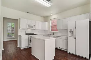 829 Waterwood Ln, Mesquite, TX 75181 - Photo 7