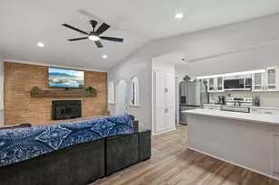 800 S Hyde Park Ave, Denison, TX 75020 - Photo 9