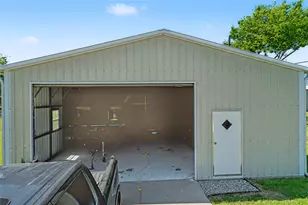 101 Friendship Cir, West Tawakoni, TX 75474 - Photo 23