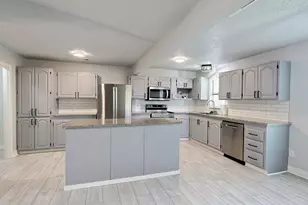 1710 Bob White Ct, Abilene, TX 79605 - Photo 5