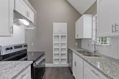 1444 Weiler Boulevard, Fort Worth, TX 76112 - Photo 9