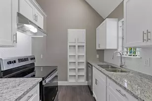 1444 Weiler Blvd, Fort Worth, TX 76112 - Photo 9