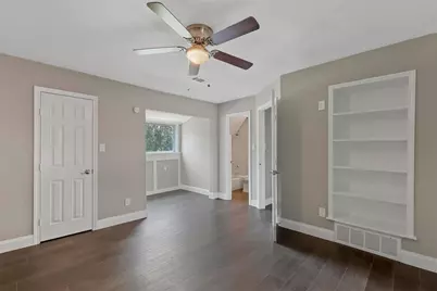 1444 Weiler Boulevard, Fort Worth, TX 76112 - Photo 17