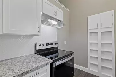 1444 Weiler Boulevard, Fort Worth, TX 76112 - Photo 11