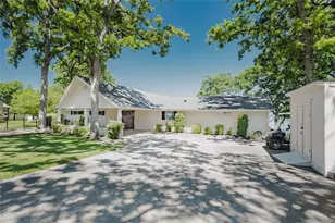 1716 Luau Ct, Tool, TX 75143 - Photo 33