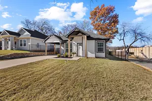 759 N Eddy Ave, Denison, TX 75020 - Photo 1