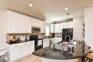 1700 Bluebird Dr, Little Elm, TX 75068 - Photo 5