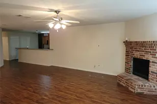 1934 Mosley Dr, Lancaster, TX 75146 - Photo 3