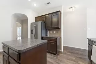 10856 Middleglen Rd, Fort Worth, TX 76052 - Photo 13