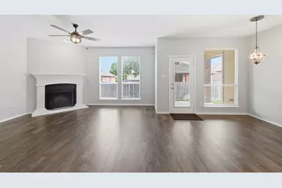 10856 Middleglen Road, Fort Worth, TX 76052 - Photo 15