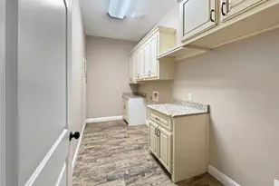 6509 Ladybank Ct W, Cleburne, TX 76033 - Photo 25