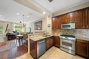 15754 Quorum Dr, Addison, TX 75001 - Photo 9