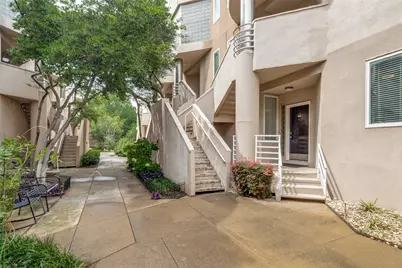 4040 Avondale Avenue #204, Dallas, TX 75219 - Photo 1