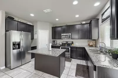 5808 Windy Meadow Lane, Grand Prairie, TX 75052 - Photo 7