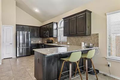 4704 Shagbark Drive, Denton, TX 76226 - Photo 9
