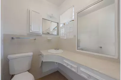 33 Somerset Terrace, Bedford, TX 76022 - Photo 13