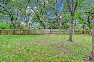 3208 Park Lake Dr, Waco, TX 76708 - Photo 31