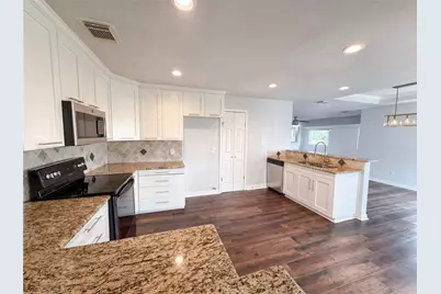 3434 Hightrail Lane, Garland, TX 75043 - Photo 11