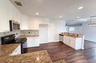 3434 Hightrail Ln, Garland, TX 75043 - Photo 11